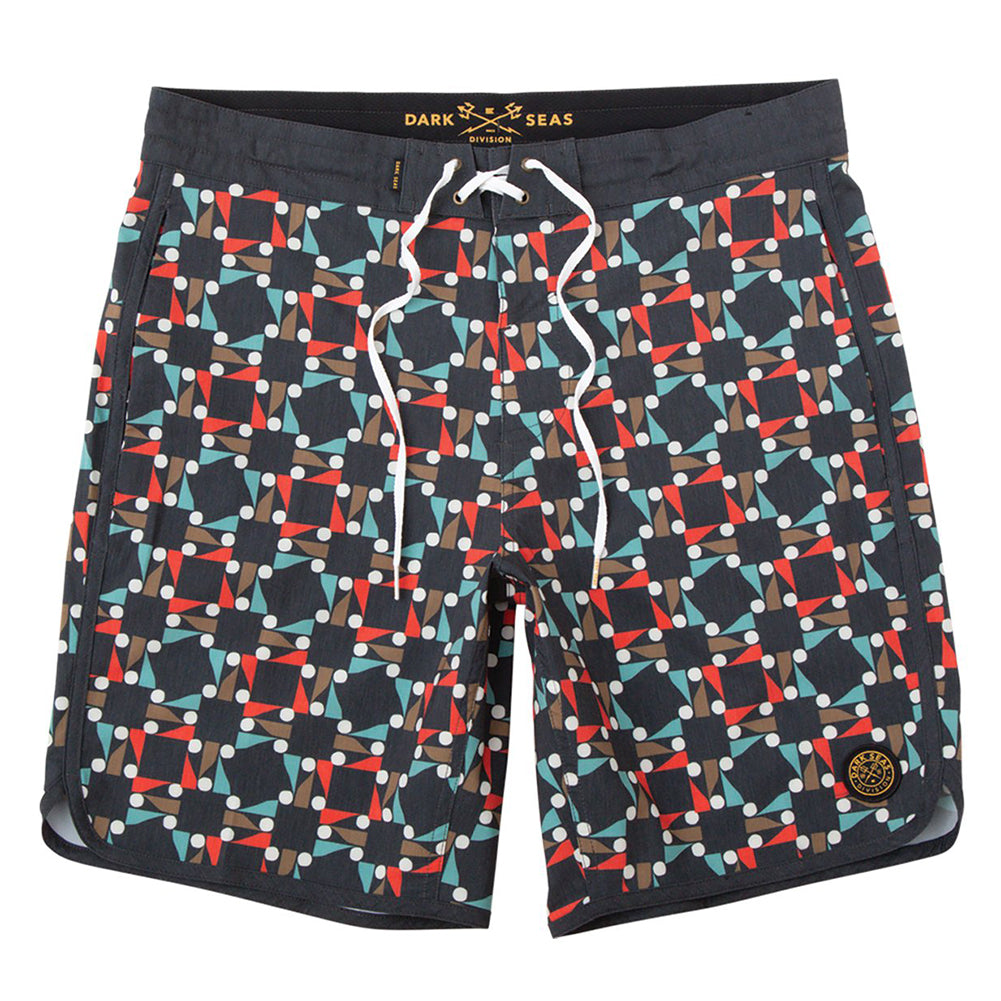 Dark Seas Madera 18